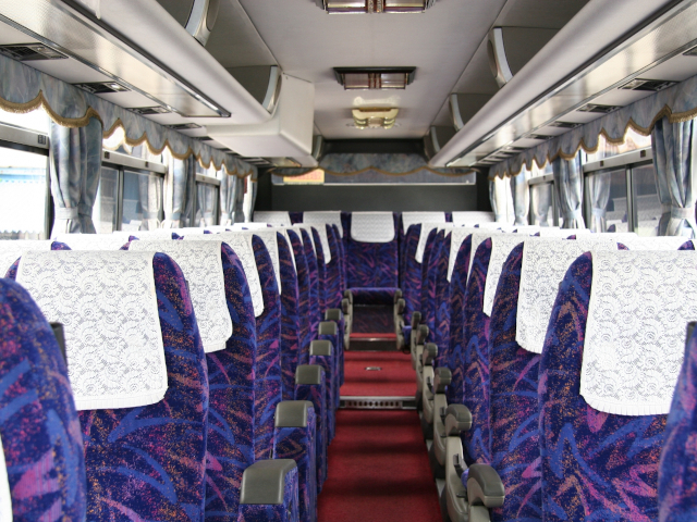 大型車スーパーハイデッカー12m車内